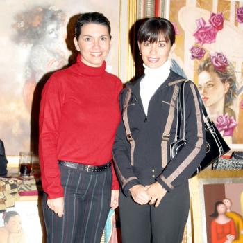 Marcela y Anabel Carrillo.