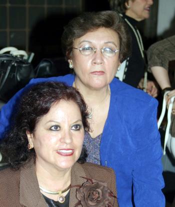  26 de noviembre de 2004

Monis de Bitar y Ángeles de Balcázar