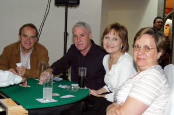 Adriana  Berlanga de Fernández, Concepción Martínez, Jesús Fernández y Fidel Pichel.