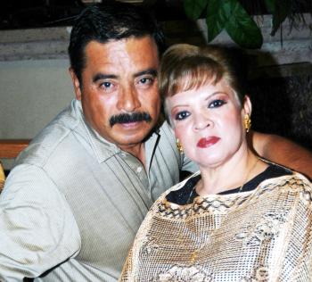 Casimiro Acevedo Alvarado y Carmen Mares de Acevedo