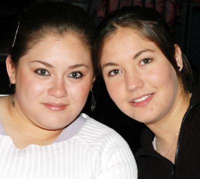 Cynthia Triana y Ana Montemayor