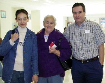 08 de diciembre de 2004

María Antonieta Ávila y Adriana Arce viajaron a Toronto, Canadá y fueron despedidos por  Eduardo Arce