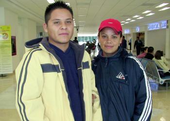 Héctor Rosales y Citlali García viajaron a México, D.F..