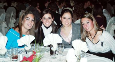 Bárbara, María, Neni y Romi.