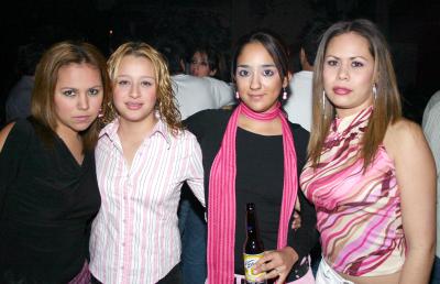 15 de enero de 2005

Nancy Franco, Nallely Franco, Érika Ceniceros y Pamela Ceniceros.