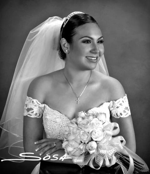 Lic. Jéssica Maricela Martínez Rodríguez el día de su boda con el Lic. Miguel Ángel Montoya Salcido.
