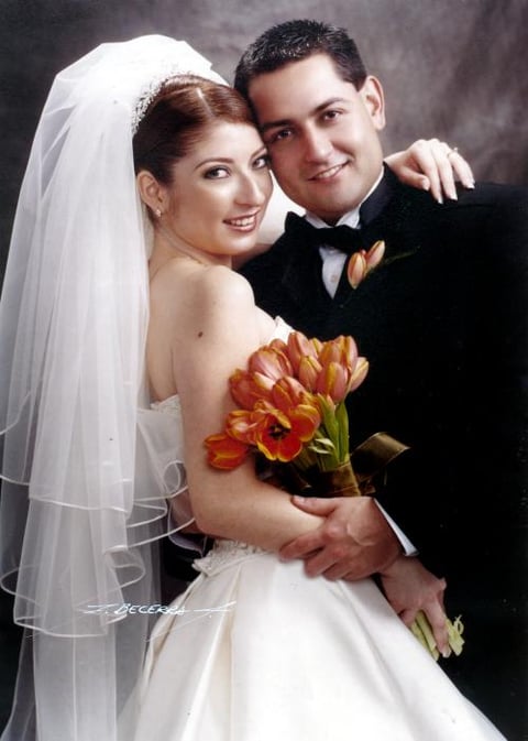 Sr. Ramón Gerardo Máynez Castro y Srita. María Lidia Cervantes Peña contrajeron matrimonio religioso en la capilla de la Resurrección del Señor del Centro Saulo el 11 de diciembre de 2004.