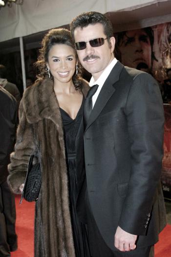 Destacó también el elenco del filme, así como figuras de la televisión y el cine mexicano como Ana de la Reguera, Tiaré Scanda, Julieta Egurrola, Susana Zabaleta, Juan Manuel Bernal, Eduardo Capetillo y Bibi Gaytán (foto), quienes fungieron como invitados a la gala fílmica.