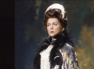 La actriz estadounidense Annette Benning, elegida candidata al Oscar a la Mejor Actriz por su papel en la película 'Conociendo a Julia'.