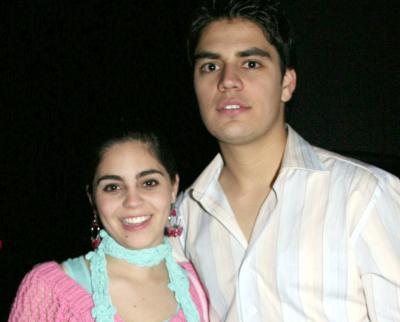 José  Mijares y Sory Garza.