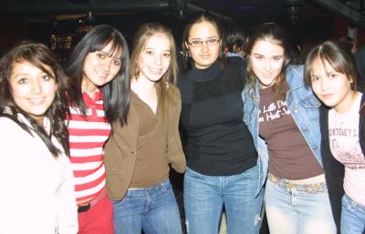 Alondra Anaya, Ana Luisa Martínez, Geo Borunaa, Marisa Navarro, Luisa Meza y Rosy Salgado.jpg