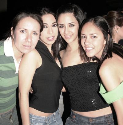 Paty Madero, Pamela Montfort, Ana Sofia Tamayo y Marcela Tovar.