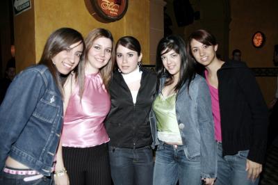 Estela González, MónicaCampos, Martha Arriaga, Belinda Puentes y Luly  González