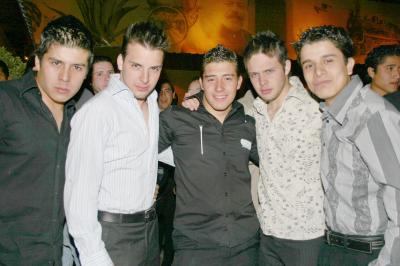 Jorge Luna, Maury Martínez, Jerson Martínez, Daniel Leal y Roberto Goitia.