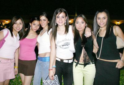 Alina Flores, Dariela Cabral, Daniela Quezada, Any Arratia, Fanny Álvarez y Jimena Adame.