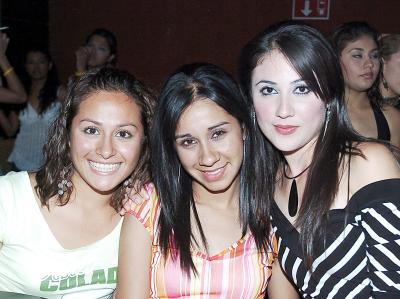 Conchita Limones, Ilse Cisneros y Adriana Salazar
