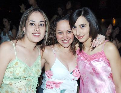 09 de mayo de 2005

Pita Zavala, Mónica Solar y Layla Reyes