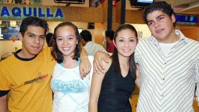 Luis Fernando Ibarra, Gabriela Martín, Norma Saldívar y Osward Gerardo.