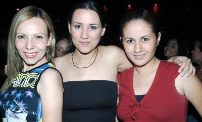Ariana, Grisel y Frida.