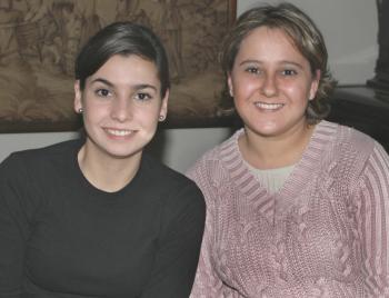Lidia Martínez y Marcela de Morales