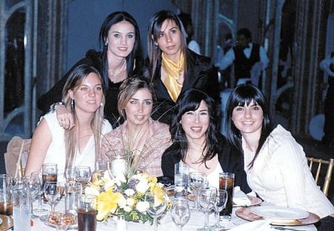 Andrea Bracho, Angelina Siller, Sofía Siller, Mariam Marcos, Valeria Bracho y Valeria Siller.