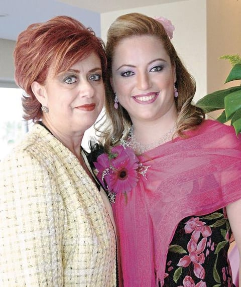 Tere Marabotto de Hernández con su hija Mónica