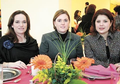 Cristina G. De Barraza, Alejandra C. De Aguilera, Coquis C. De Sagui