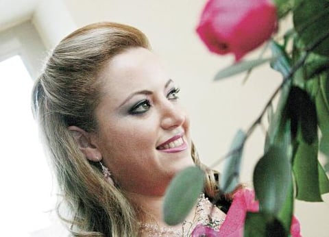 LA DESPEDIDA

Mónica Hernández Marabotto feliz en su primera despedida