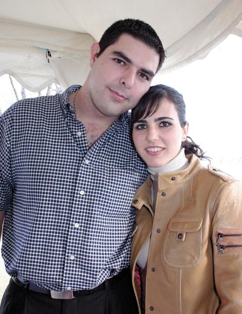 Pedro Ruenes y Zaida Faccuseh