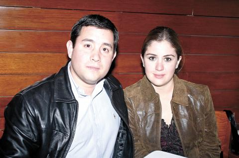 Alejandra González y Jesús Pérez