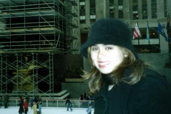 Brenda Porras Garza, captada en el Rockefeller Center en la ciudad de Nueva York.