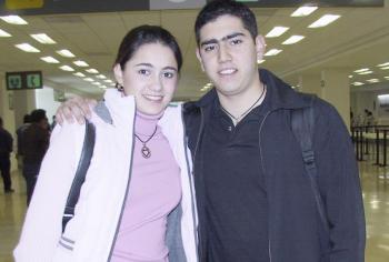 12 de febrero de 2005

Claudia Rebollo y Beto Díaz viajaron a París.