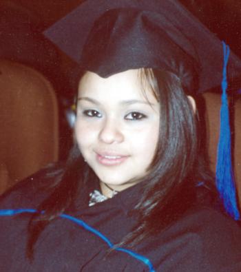 Mónica López Peña, el día de su graduación .