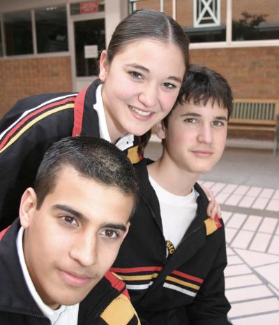 Paco Gallegos, Verónica Cruz y David Cruz