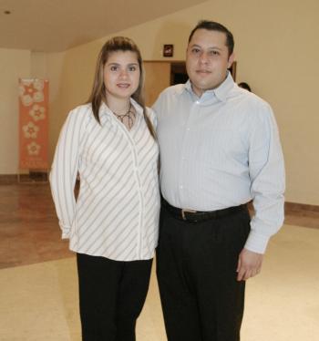 Cinthia Covarrubias de Arredondo y Javier Arredondo.