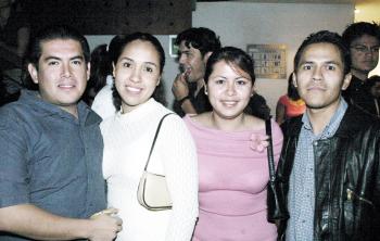 Gerardo Román, Marcela Salazar, Nidia de Martínez y Leonardo Martínez.