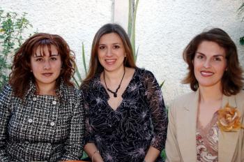 Mónica Orduña, Lorena de Ávalos y Ángeles de Calderón