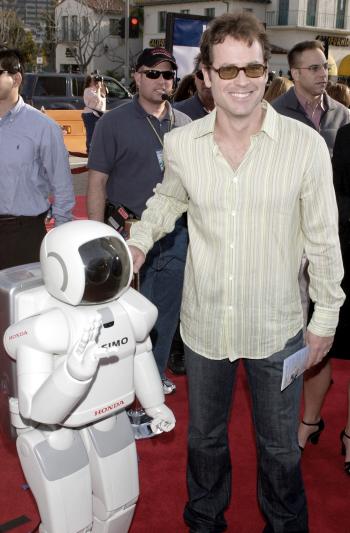 Greg Kinnear, fue uno de los encargados de prestar su voz en esta película.