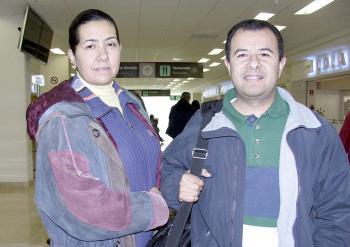 Claudio Ávalos viajó a Villahermosa, Tabasco y fue despedido por María Ángeles Torres.jpg
