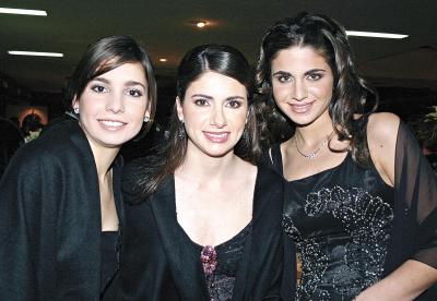 Lidia Martínez, Laura Batarse y Alejandra Batarse.
