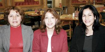 Sara Morales, Estela Rodríguez y Armadiana Menchaca.