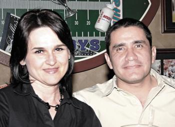 Magaly de López y Pablo López.