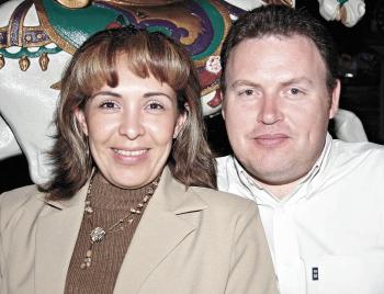Rosy de Rivas y Eduardo Rivas.