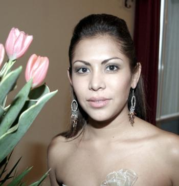 18 de marzo 2005

 Ivonne Castro Olvera contraerá matrimonio con Christian Gärtner en abril