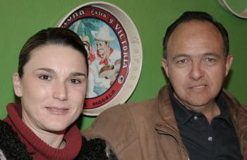 María Luisa de Máynez y Jorge Máynez.