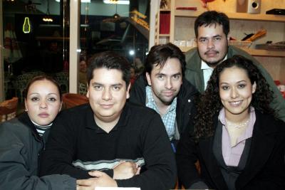 Marlén de Rangel, Aurelio Rangel, Georgina Cabrera, Ernesto Rivera y Federico Torres.