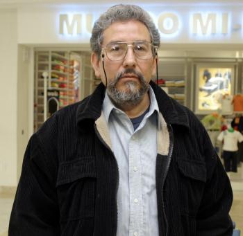 22 de marzo 
Moisés Picazo viajó a Murcia, España, a visitar a su hija.