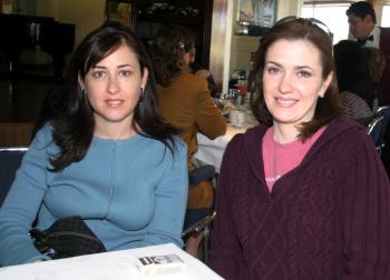Gabriela Iduñate y Pilar de Silveyra.