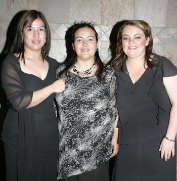 30 de marzo 2005

Blanca Marín, Nancy Vega y Laura Vega