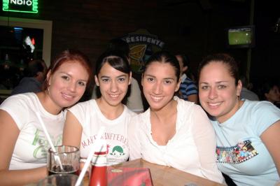 Fabiola Durón, Ana Karina Aguirre, Verónica Beernaert y Adriana Morales.